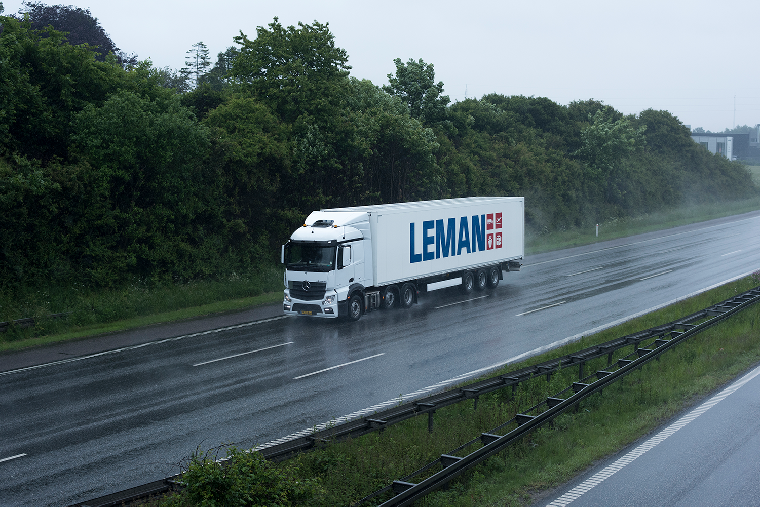 LEMAN’s First Sustainability Report: A Grounded Start for Change